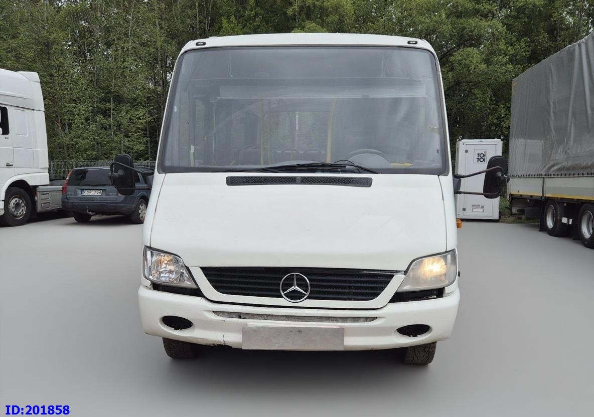 MERCEDES-BENZ Sprinter 616 - 27 Place - Bus urbain: photos 2 MERCEDES-BENZ Sprinter 616 - 27 Place - Bus urbain: photos 2