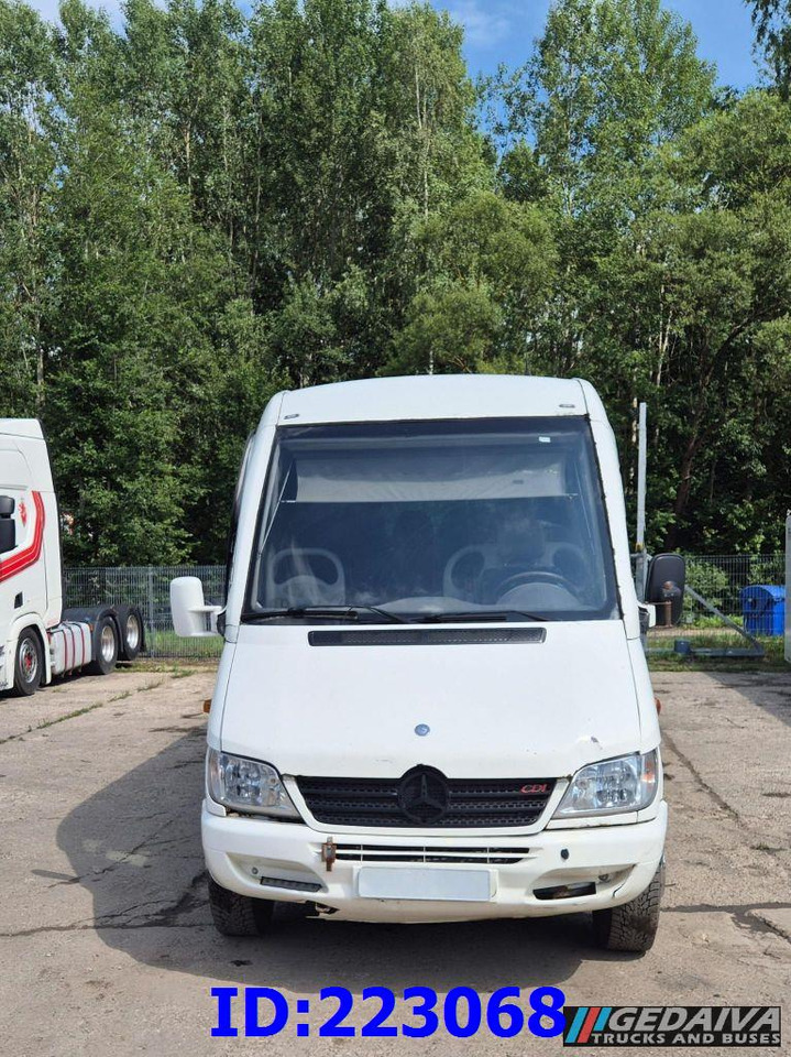 MERCEDES-BENZ Sprinter 616 Sunset 23-Seater - Autocar: photos 2 MERCEDES-BENZ Sprinter 616 Sunset 23-Seater - Autocar: photos 2