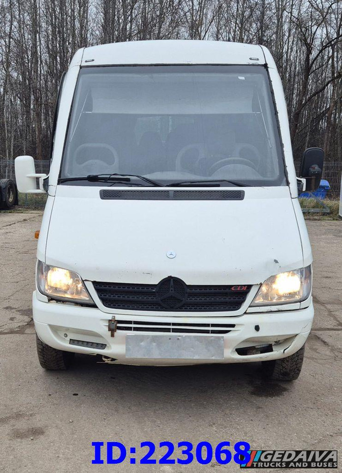 MERCEDES-BENZ Sprinter 616 Sunset 23-Seater - Autocar: photos 2 MERCEDES-BENZ Sprinter 616 Sunset 23-Seater - Autocar: photos 2