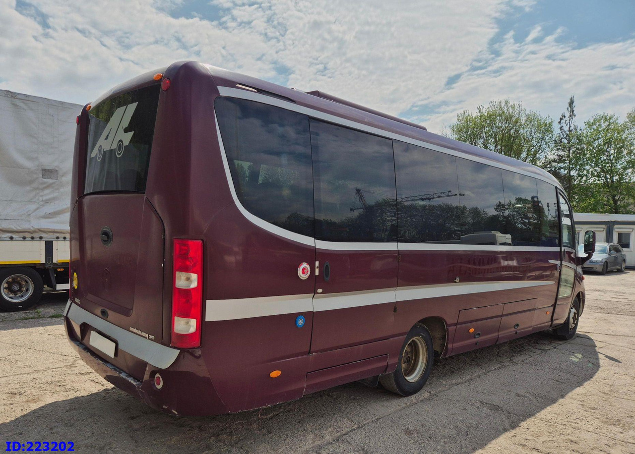 MERCEDES-BENZ Sunrider 818D Vario 33 - Seater - Autocar: photos 5 MERCEDES-BENZ Sunrider 818D Vario 33 - Seater - Autocar: photos 5