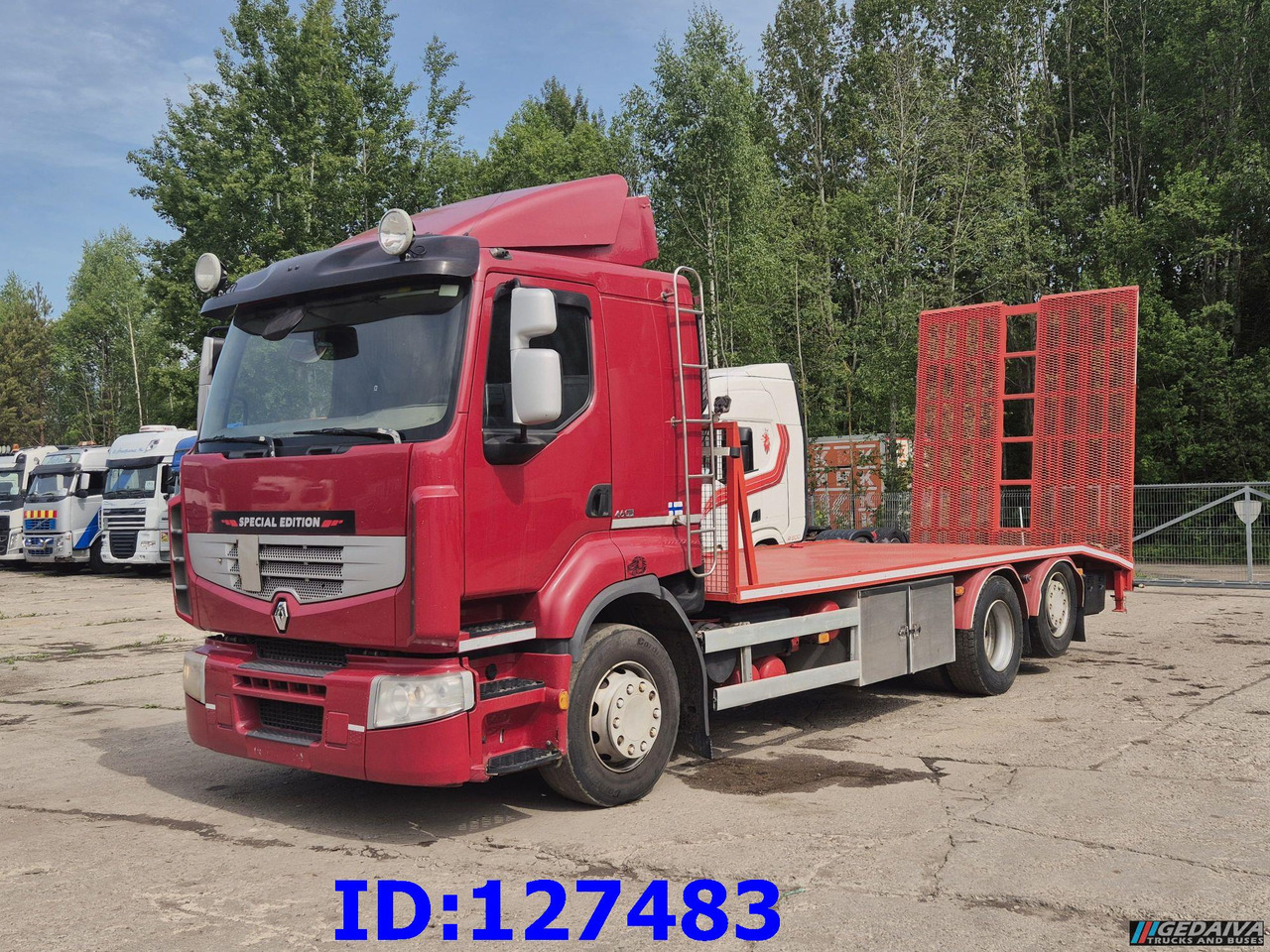 RENAULT Premium 460 6x2 (Steering axel) Euro5 - Camion plateau: photos 1 RENAULT Premium 460 6x2 (Steering axel) Euro5 - Camion plateau: photos 1