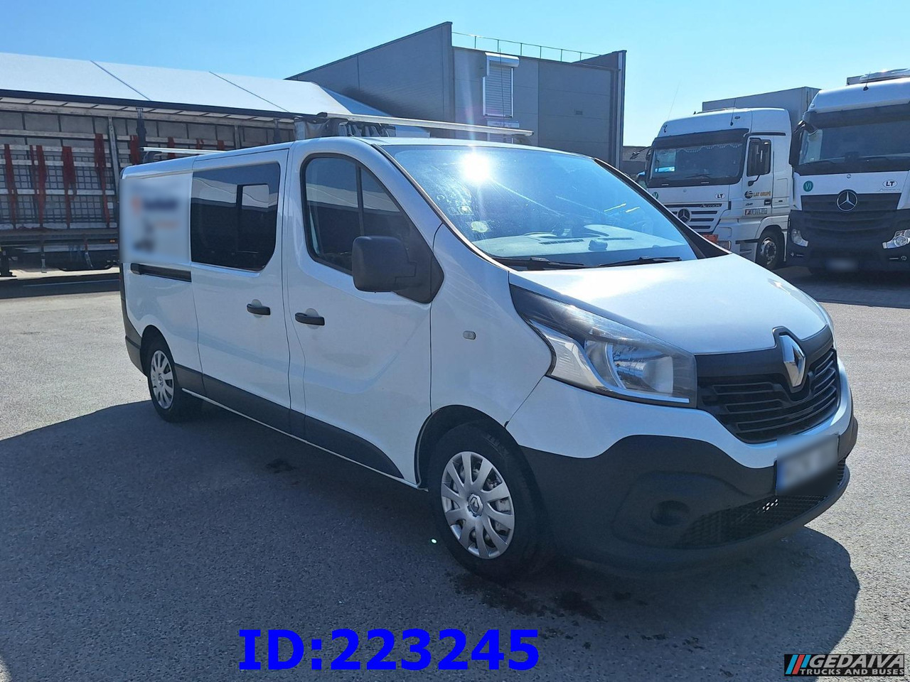 RENAULT Trafic Euro6 - Utilitaire double cabine: photos 2 RENAULT Trafic Euro6 - Utilitaire double cabine: photos 2