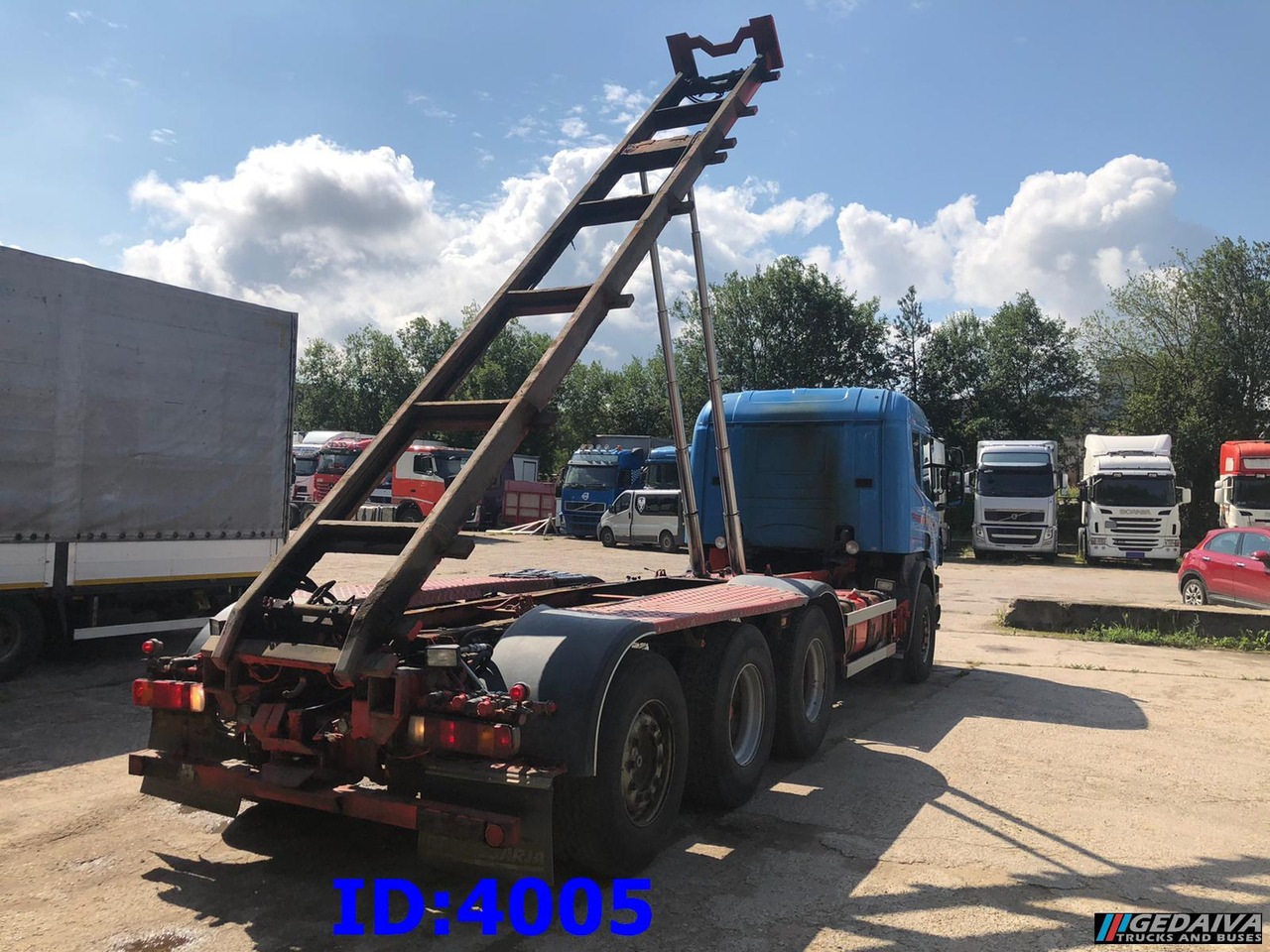 SCANIA 124 400 8x4 - Camion - système de câble: photos 5 SCANIA 124 400 8x4 - Camion - système de câble: photos 5