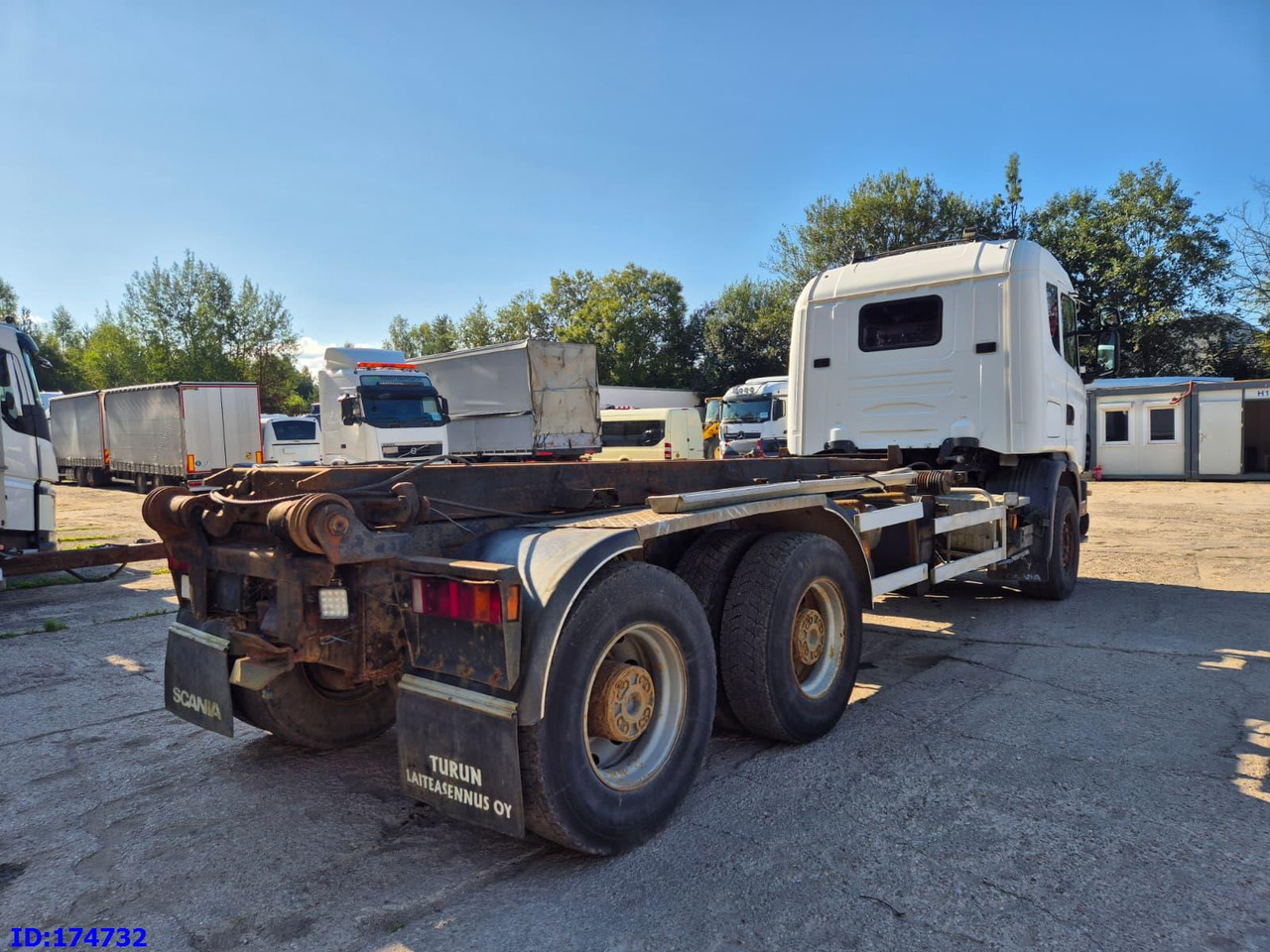 SCANIA 144 - 6x4 - Full Steel - Big Axles - 3 Pedals - Camion benne: photos 5 SCANIA 144 - 6x4 - Full Steel - Big Axles - 3 Pedals - Camion benne: photos 5