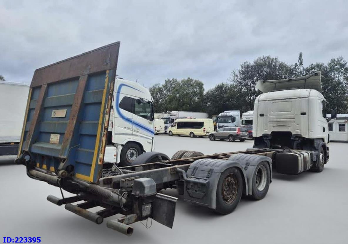 SCANIA R440 6X2 Steering axle (Motor defekt) - Châssis cabine: photos 5 SCANIA R440 6X2 Steering axle (Motor defekt) - Châssis cabine: photos 5