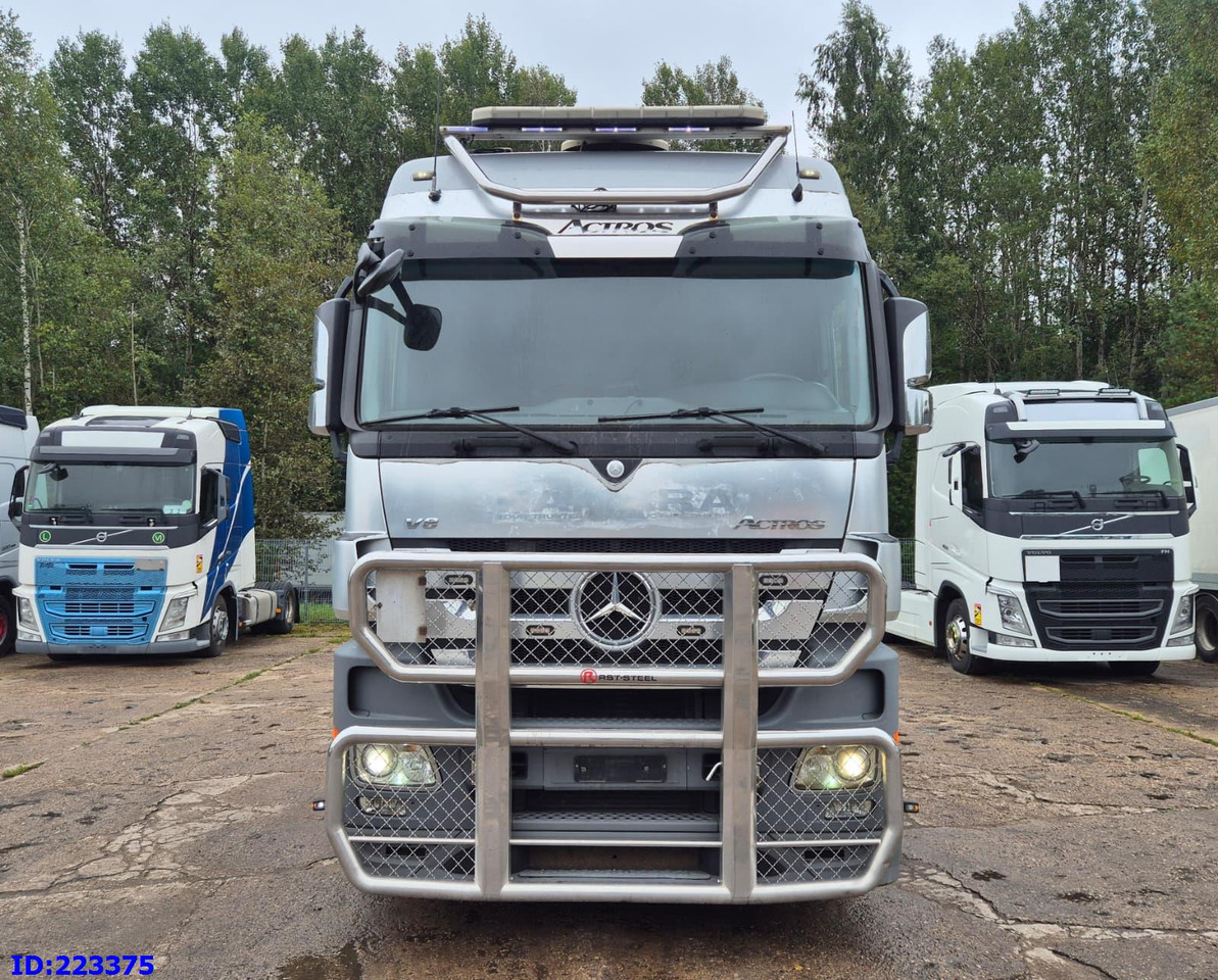MERCEDES-BENZ Actros 4160 8x4 Big axle - Retarder - Tracteur routier: photos 2 MERCEDES-BENZ Actros 4160 8x4 Big axle - Retarder - Tracteur routier: photos 2