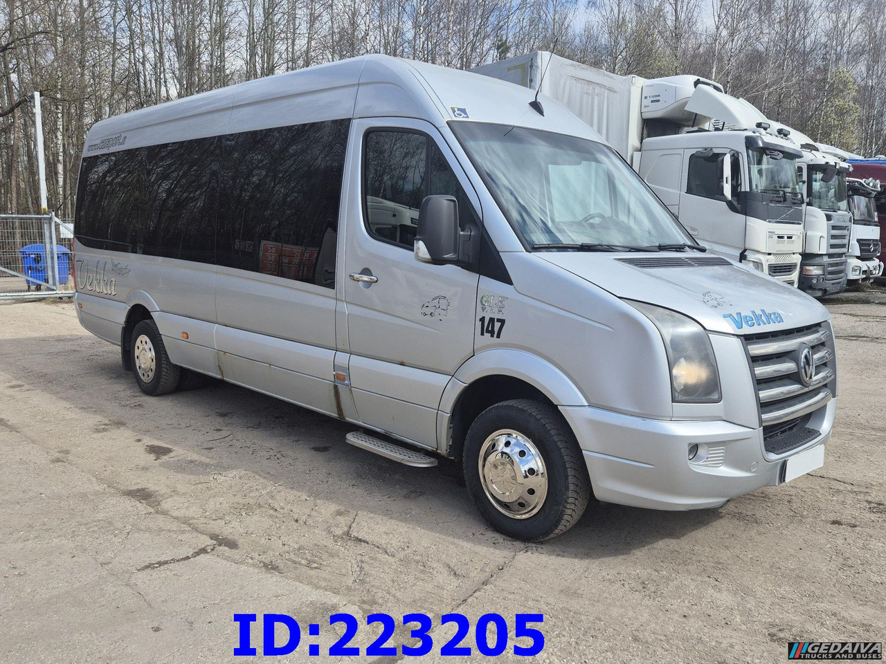 VOLKSWAGEN Crafter VIP - 17-seats - Euro5 - Autocar: photos 4 VOLKSWAGEN Crafter VIP - 17-seats - Euro5 - Autocar: photos 4
