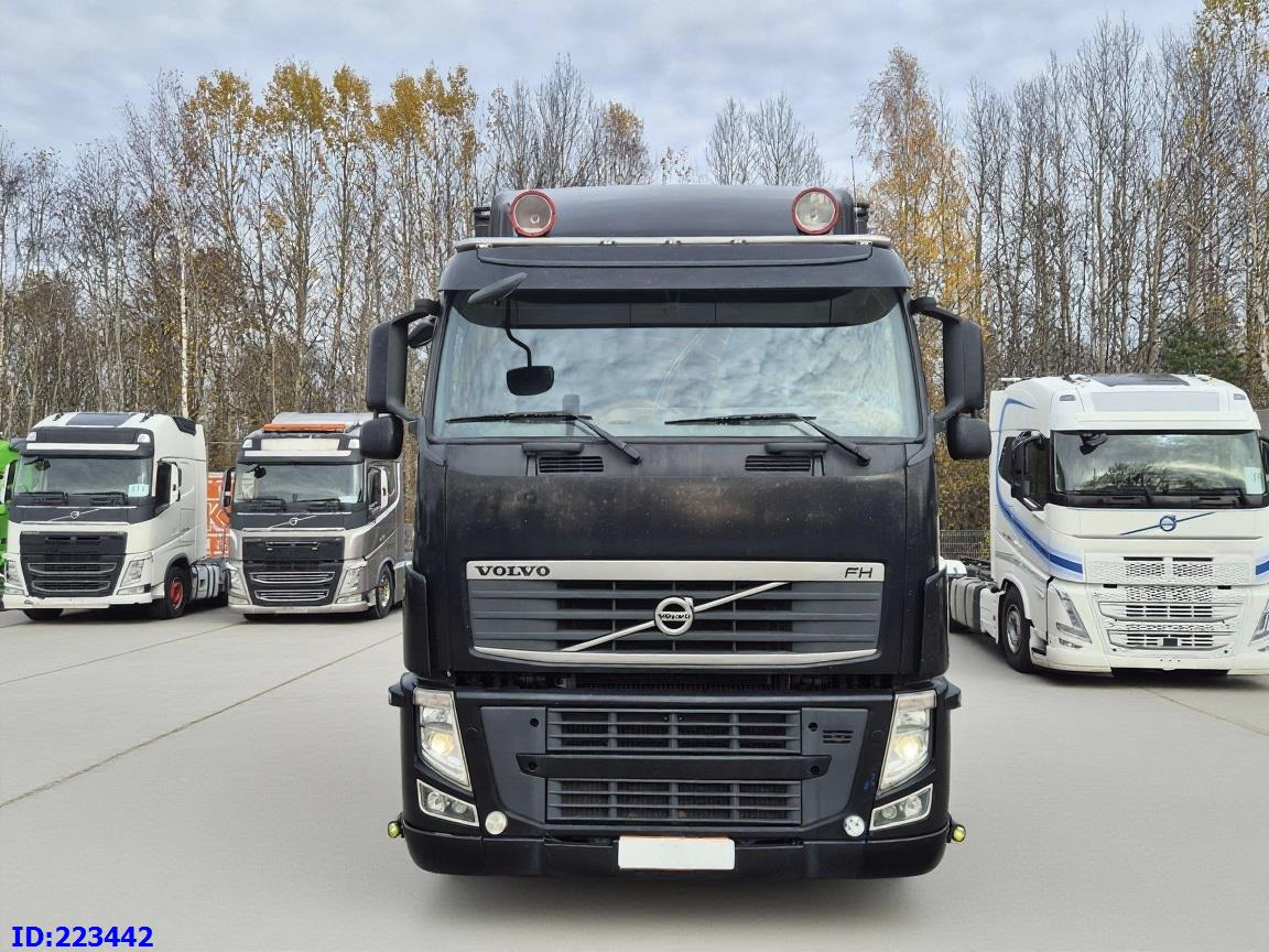 VOLVO FH13 480HP 6X2 - Camion fourgon: photos 2 VOLVO FH13 480HP 6X2 - Camion fourgon: photos 2