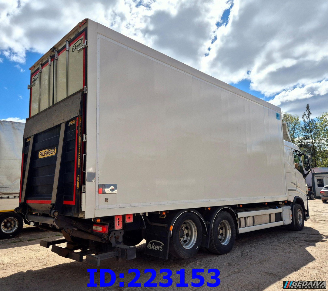 VOLVO FH13 540HP 6x2 FRC Thermoking - Camion frigorifique: photos 4 VOLVO FH13 540HP 6x2 FRC Thermoking - Camion frigorifique: photos 4