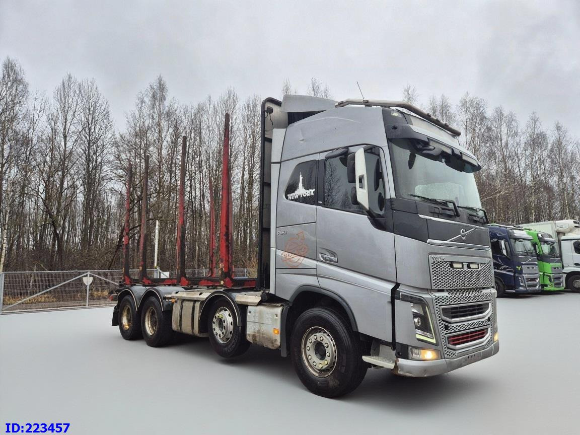 VOLVO FH16 750HP 8x4 Big axles - Camion grumier: photos 4 VOLVO FH16 750HP 8x4 Big axles - Camion grumier: photos 4