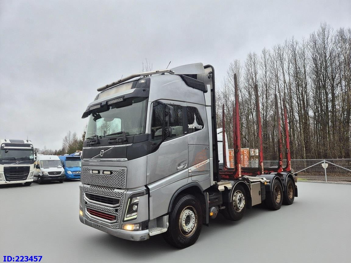 VOLVO FH16 750HP 8x4 Big axles - Camion grumier: photos 1 VOLVO FH16 750HP 8x4 Big axles - Camion grumier: photos 1