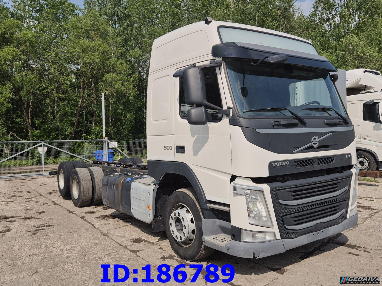 VOLVO FM13 500HP 6x2 - Châssis cabine: photos 3 VOLVO FM13 500HP 6x2 - Châssis cabine: photos 3