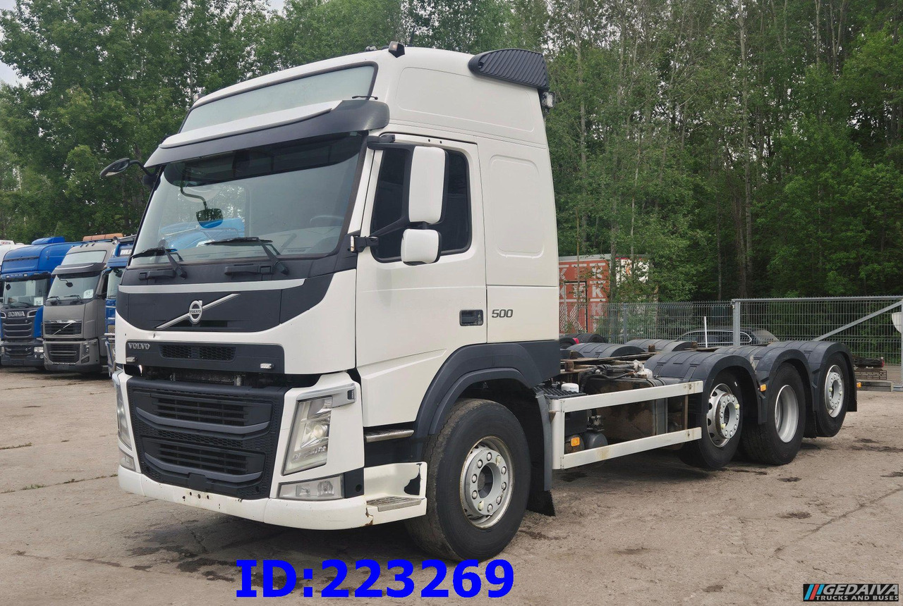 VOLVO FM13 500HP 8x2 (2 steering axels) - Châssis cabine: photos 1 VOLVO FM13 500HP 8x2 (2 steering axels) - Châssis cabine: photos 1