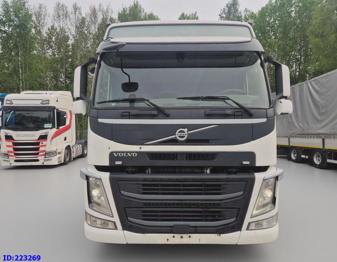 VOLVO FM13 500HP 8x2 (2 steering axels) - Châssis cabine: photos 2 VOLVO FM13 500HP 8x2 (2 steering axels) - Châssis cabine: photos 2