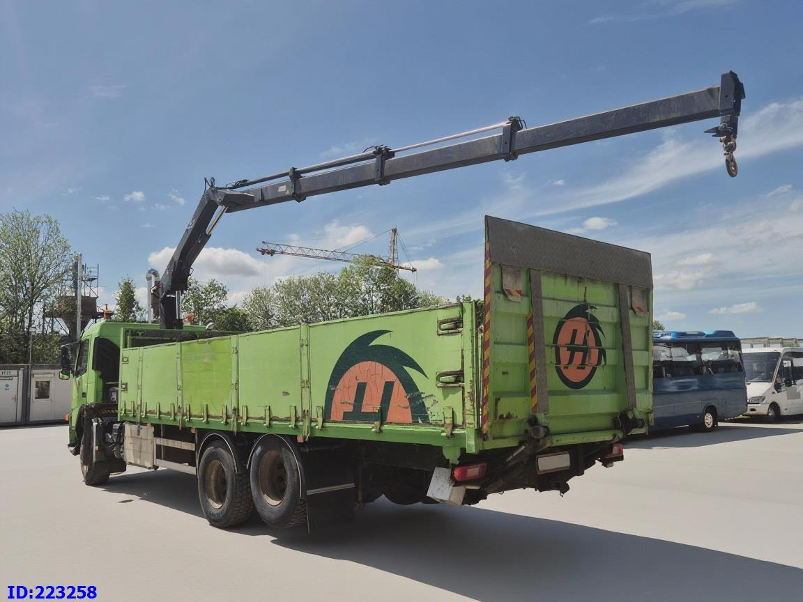 VOLVO FM9 300HP 6x2 + HIAB 144B -3 CL - Camion plateau: photos 5 VOLVO FM9 300HP 6x2 + HIAB 144B -3 CL - Camion plateau: photos 5