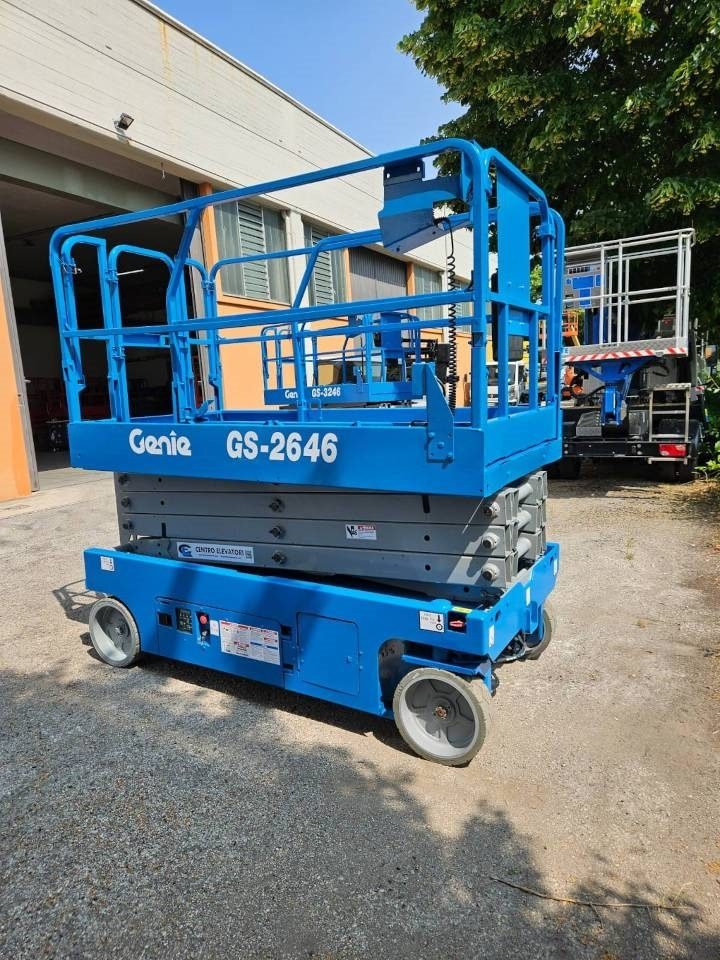 Genie GS 2646 - Nacelle ciseaux: photos 5 Genie GS 2646 - Nacelle ciseaux: photos 5