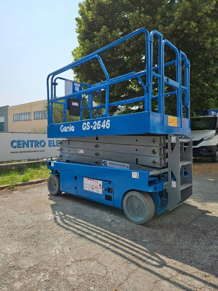 Genie GS 2646 - Nacelle ciseaux: photos 2 Genie GS 2646 - Nacelle ciseaux: photos 2