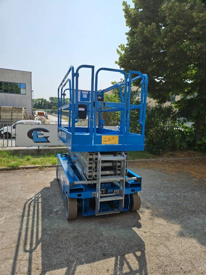Genie GS 2646 - Nacelle ciseaux: photos 4 Genie GS 2646 - Nacelle ciseaux: photos 4