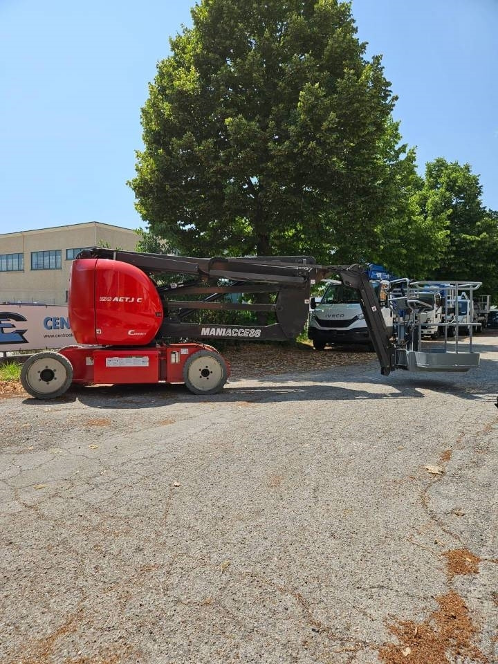 Manitou 150 AET JC - Nacelle articulée: photos 2 Manitou 150 AET JC - Nacelle articulée: photos 2