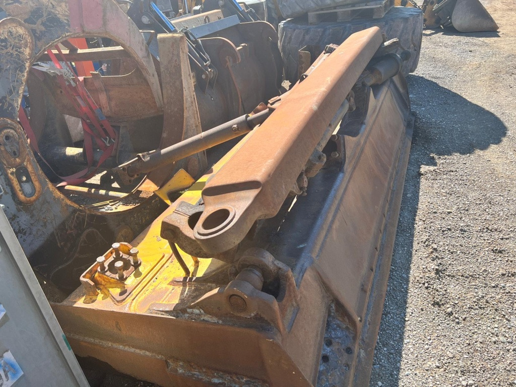 Bulldozer Komatsu D 65 EX-15 (110158): photos 13