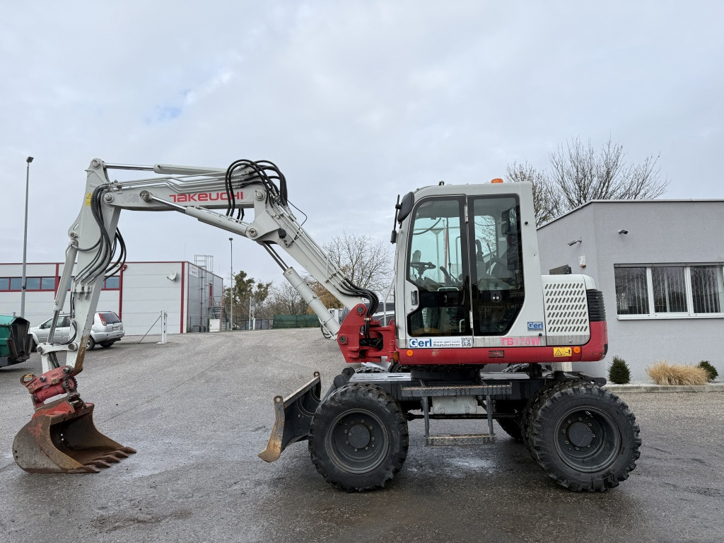 Takeuchi TB 175 W (111771) - Pelle sur pneus: photos 1 Takeuchi TB 175 W (111771) - Pelle sur pneus: photos 1