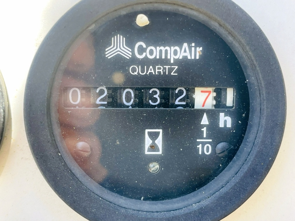 Vergleich C38G (4044) - Compresseur d'air: photos 5 Vergleich C38G (4044) - Compresseur d'air: photos 5