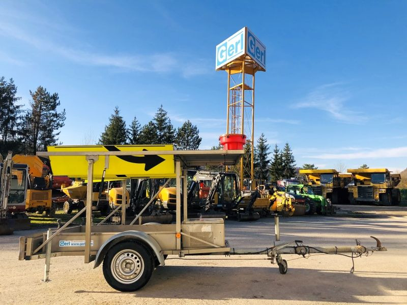 Verschiedenes Bucharts RMS2000 (3029) - Matériel de chantier, Remorque: photos 1 Verschiedenes Bucharts RMS2000 (3029) - Matériel de chantier, Remorque: photos 1