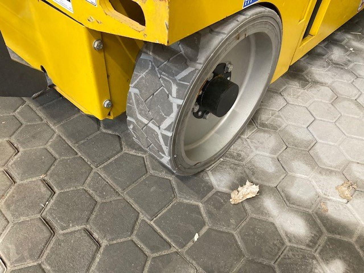 GMG 4646-ED 2.0 - Nacelle ciseaux: photos 5 GMG 4646-ED 2.0 - Nacelle ciseaux: photos 5