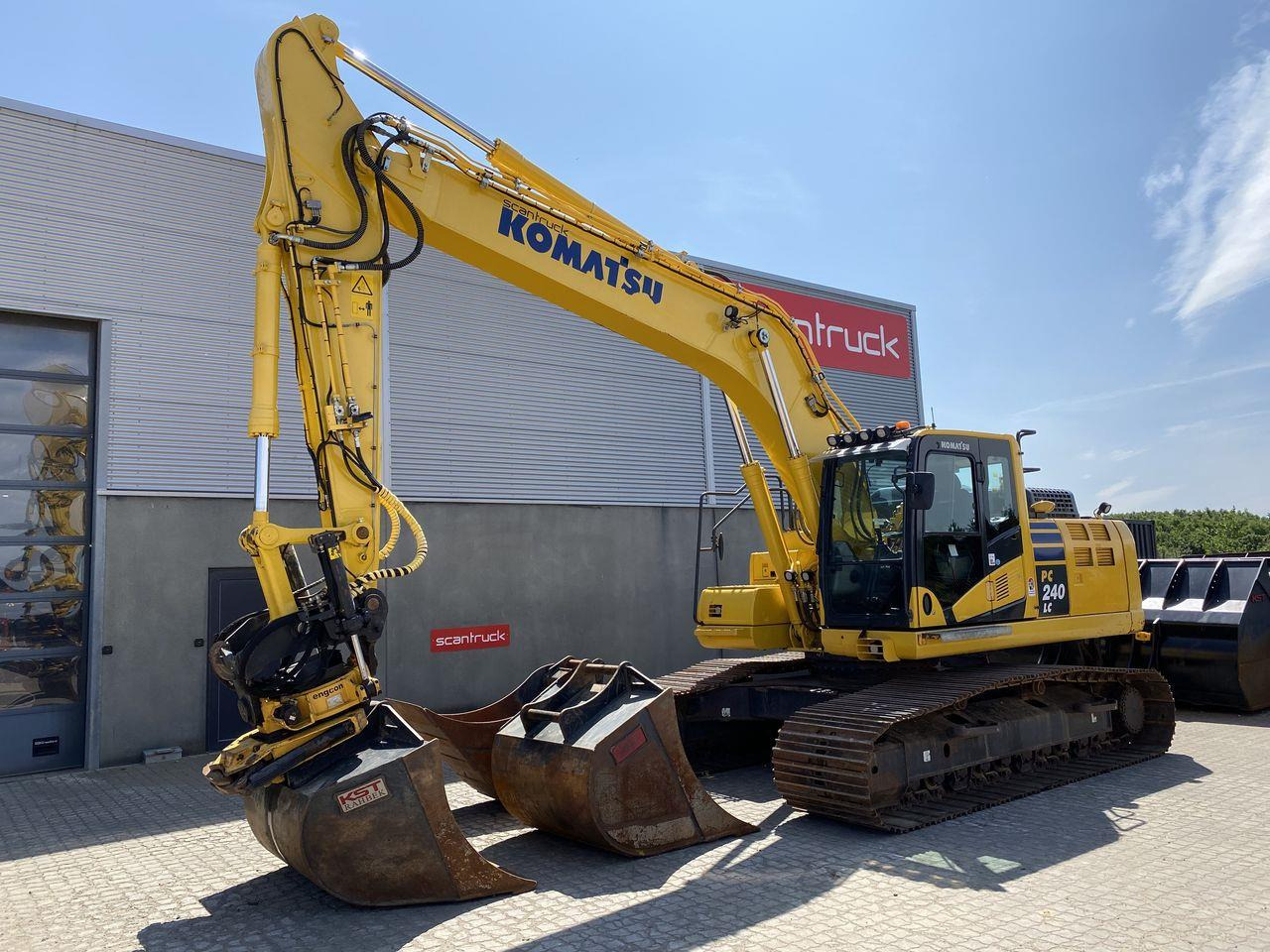 Komatsu PC240LC-11EO - Pelle sur chenille: photos 1 Komatsu PC240LC-11EO - Pelle sur chenille: photos 1