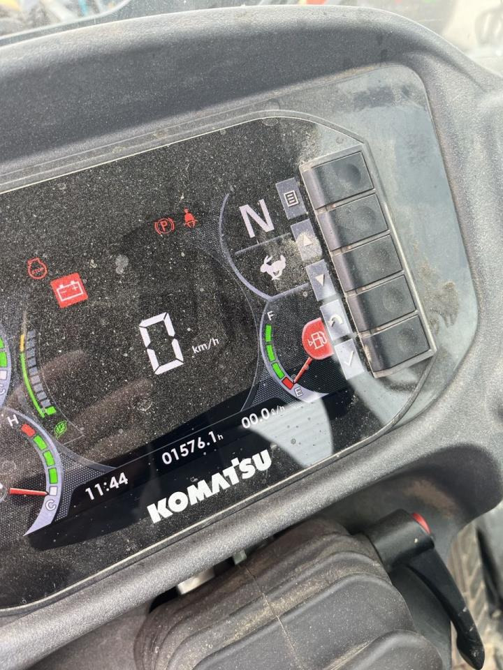 Komatsu WA70M-8EO - Valet de ferme: photos 2 Komatsu WA70M-8EO - Valet de ferme: photos 2