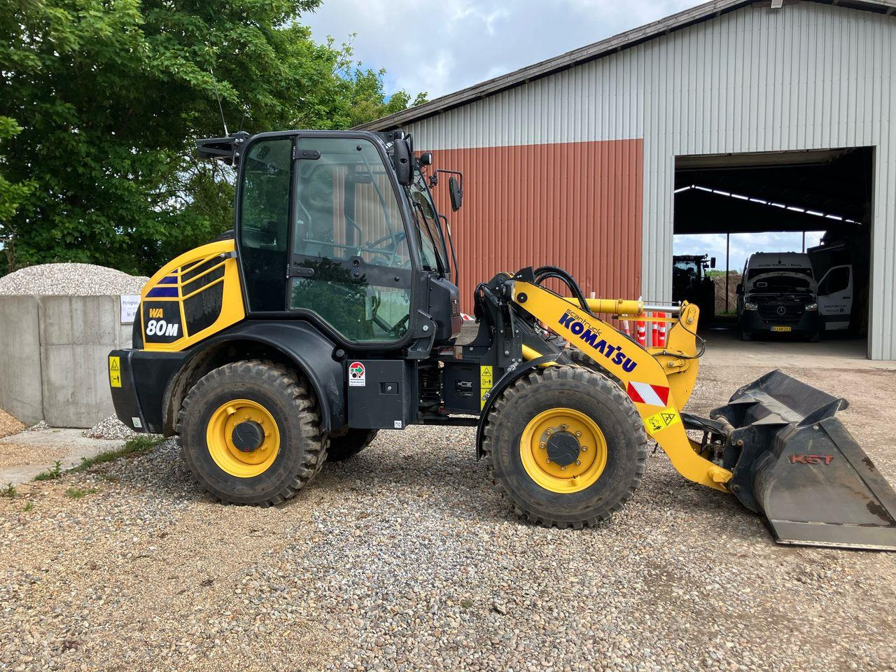 Komatsu WA80M-8EO - Valet de ferme: photos 5 Komatsu WA80M-8EO - Valet de ferme: photos 5