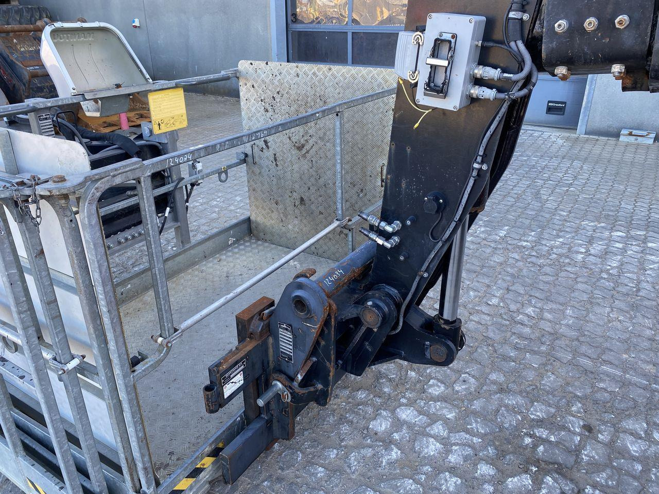 Chariot télescopique Manitou MRT2550P+ ST4: photos 9 Chariot télescopique Manitou MRT2550P+ ST4: photos 9