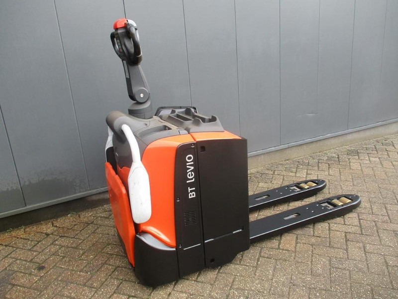 BT LPE 200 - Transpalette: photos 2 BT LPE 200 - Transpalette: photos 2