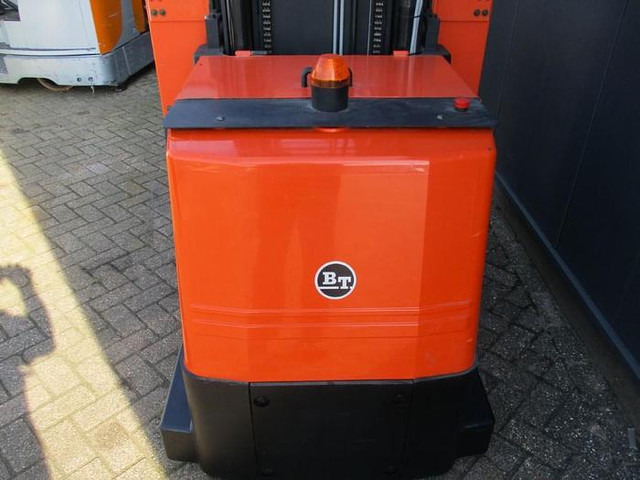 BT OME 100M - Préparateur de commandes: photos 4 BT OME 100M - Préparateur de commandes: photos 4