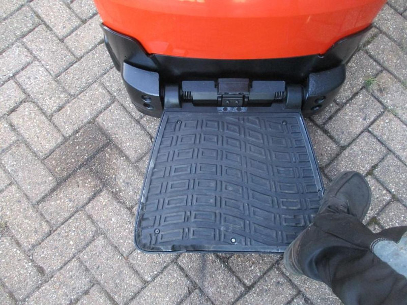 BT SWE 200D - Gerbeur: photos 5 BT SWE 200D - Gerbeur: photos 5