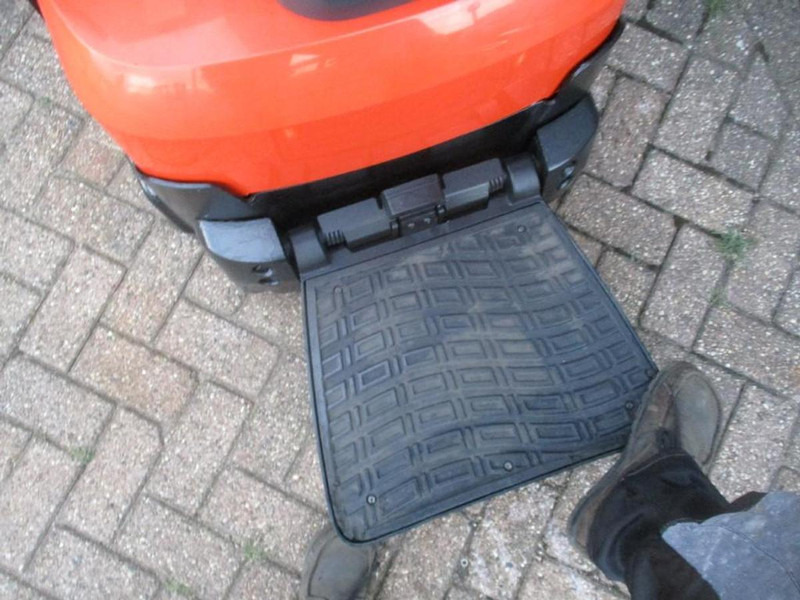 BT SWE 200D - Gerbeur: photos 4 BT SWE 200D - Gerbeur: photos 4