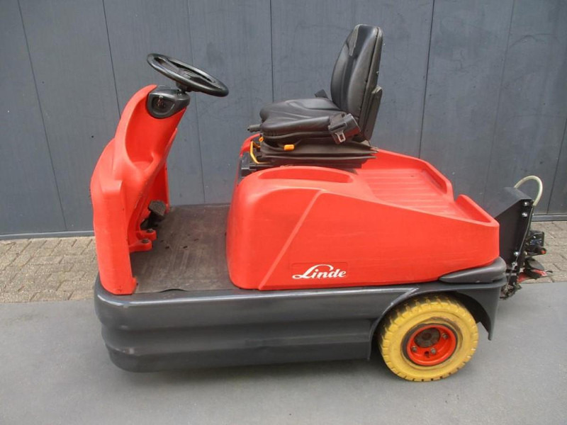 Linde P 60 - Chariot tracteur: photos 1 Linde P 60 - Chariot tracteur: photos 1
