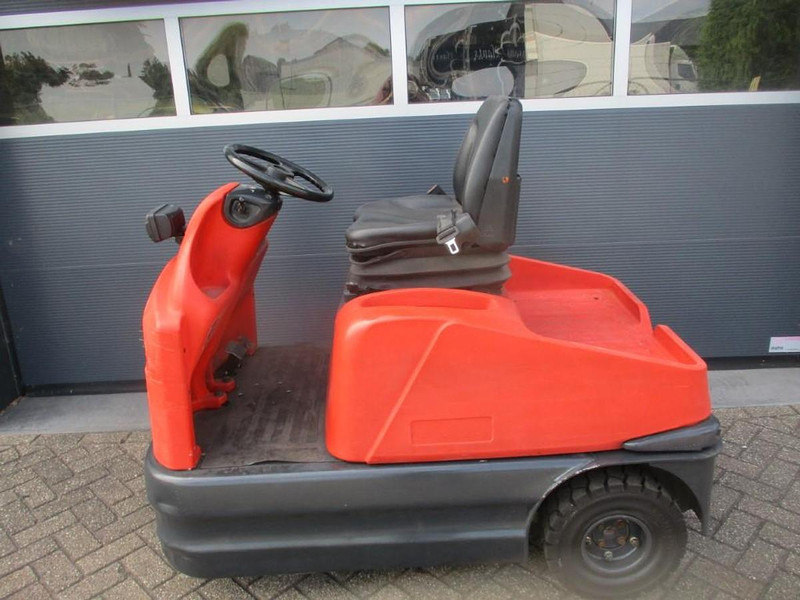 Linde P 60 - Chariot tracteur: photos 1 Linde P 60 - Chariot tracteur: photos 1