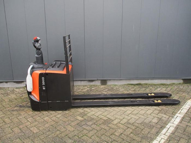 Toyota LPE 250 - Transpalette: photos 1 Toyota LPE 250 - Transpalette: photos 1