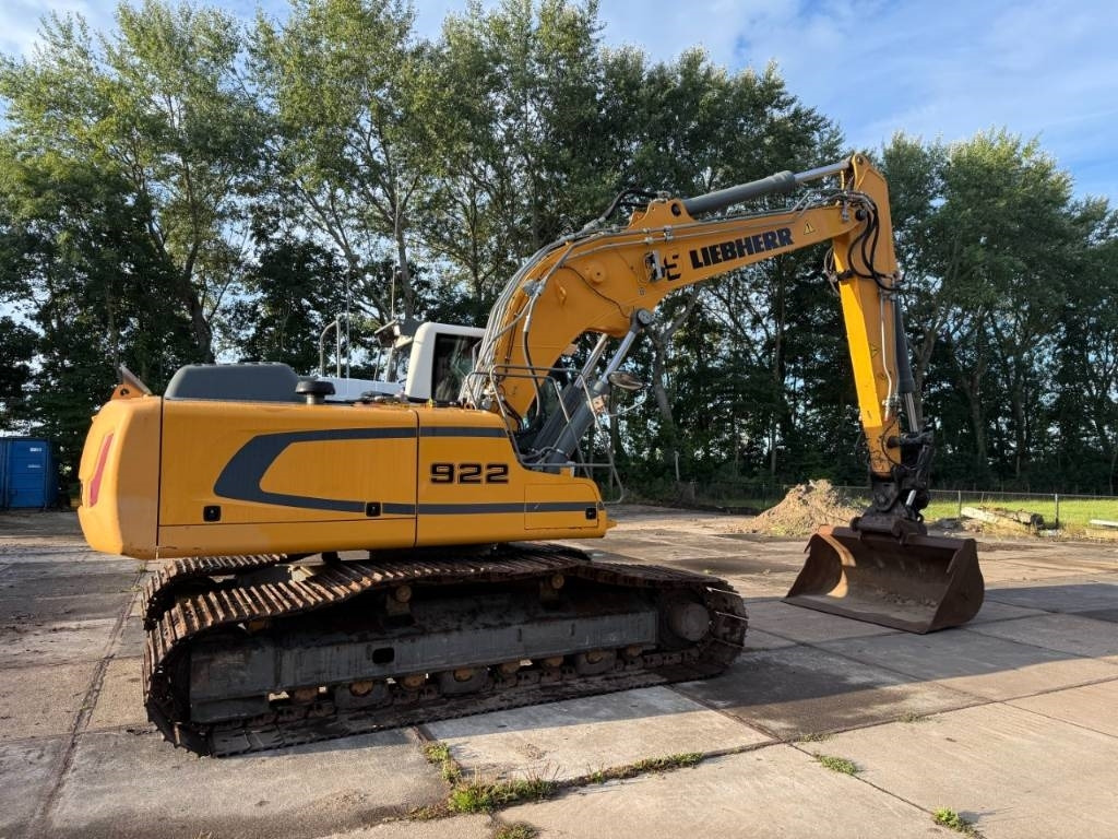 Liebherr R 922 Litronic - Pelle sur chenille: photos 4 Liebherr R 922 Litronic - Pelle sur chenille: photos 4