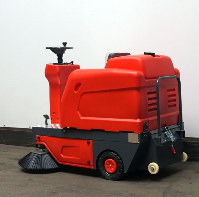 EP T1260 - Balayeuse industrielle: photos 2 EP T1260 - Balayeuse industrielle: photos 2