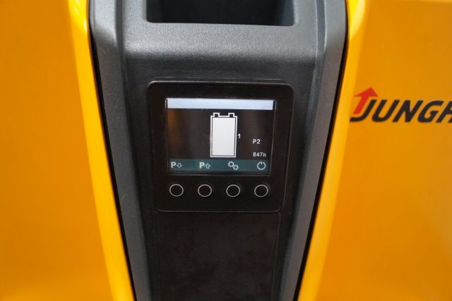 Jungheinrich EJD118 - Gerbeur: photos 4 Jungheinrich EJD118 - Gerbeur: photos 4