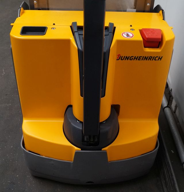 Jungheinrich EJD118 - Gerbeur: photos 3 Jungheinrich EJD118 - Gerbeur: photos 3