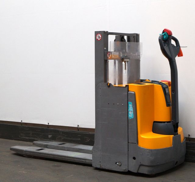 Jungheinrich EJD118 - Gerbeur: photos 2 Jungheinrich EJD118 - Gerbeur: photos 2