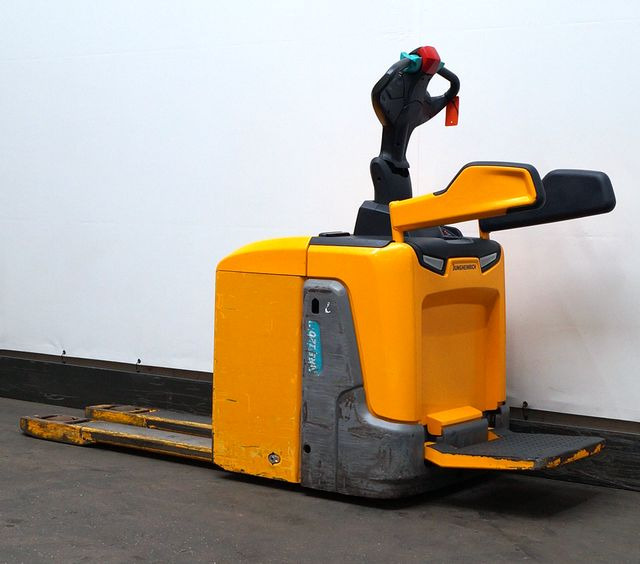 Jungheinrich ERE120 - Transpalette: photos 2 Jungheinrich ERE120 - Transpalette: photos 2