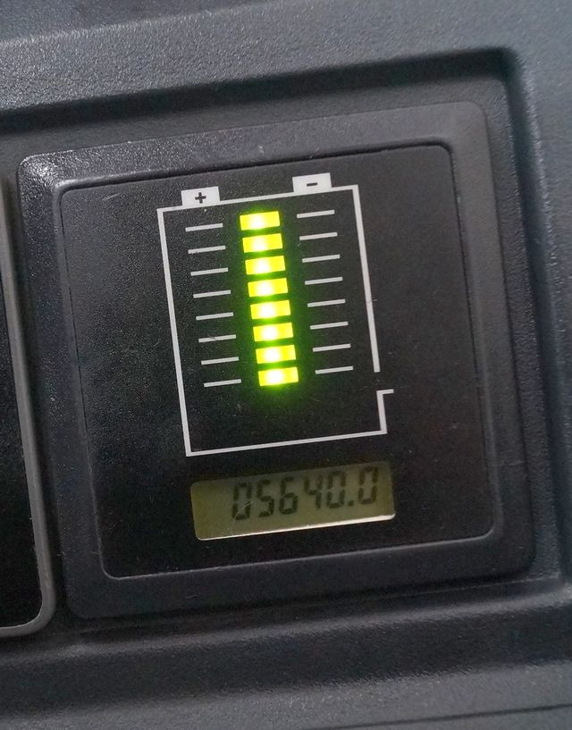 Jungheinrich ERE225 - Transpalette: photos 4 Jungheinrich ERE225 - Transpalette: photos 4