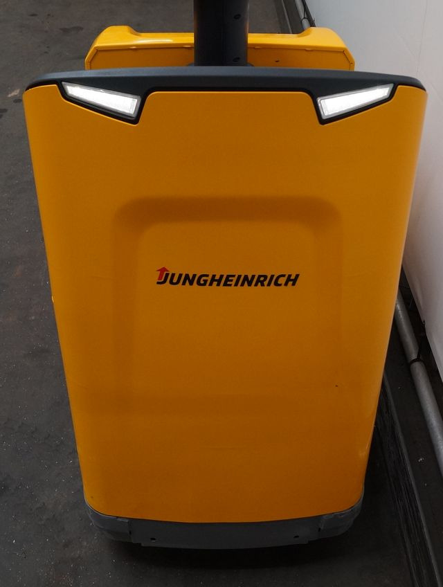 Jungheinrich ERE225 - Transpalette: photos 4 Jungheinrich ERE225 - Transpalette: photos 4