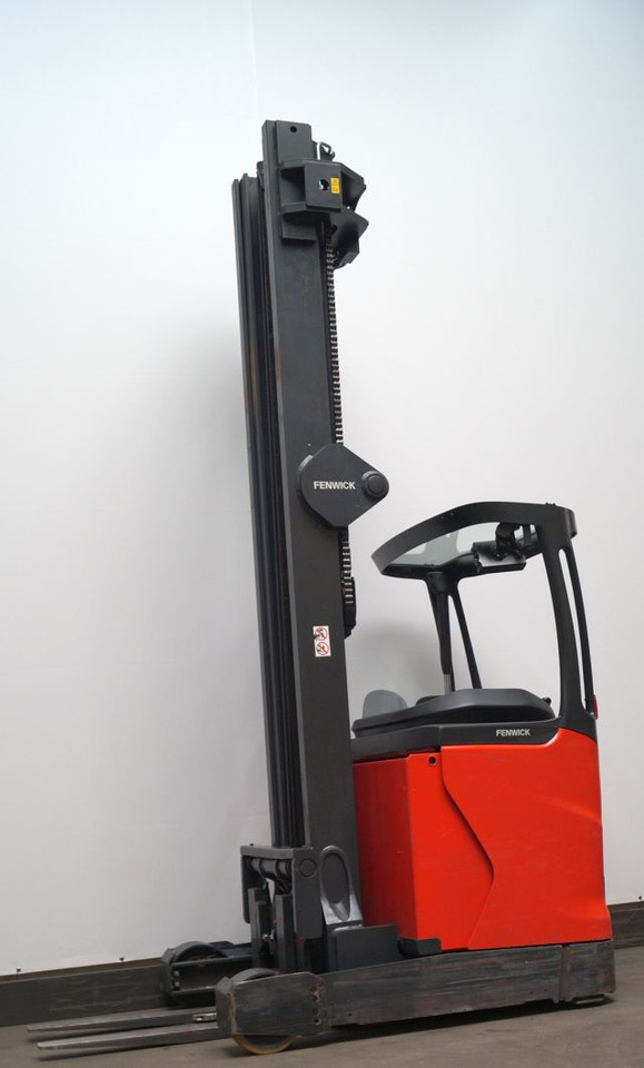 Linde R14HD-01 - Chariot à mât rétractable: photos 2 Linde R14HD-01 - Chariot à mât rétractable: photos 2