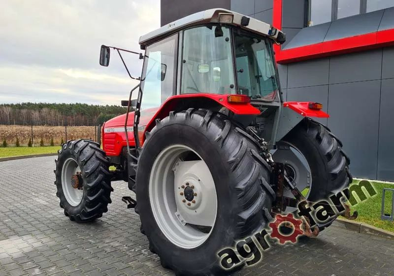 Massey Ferguson 4270 - Tracteur agricole: photos 3 Massey Ferguson 4270 - Tracteur agricole: photos 3
