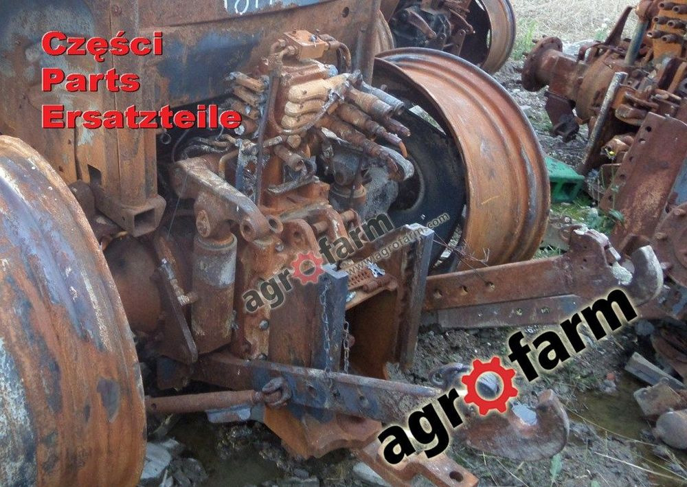 New Holland TS135A części, skrzynia biegów, oś - Pièces de rechange: photos 2 New Holland TS135A części, skrzynia biegów, oś - Pièces de rechange: photos 2